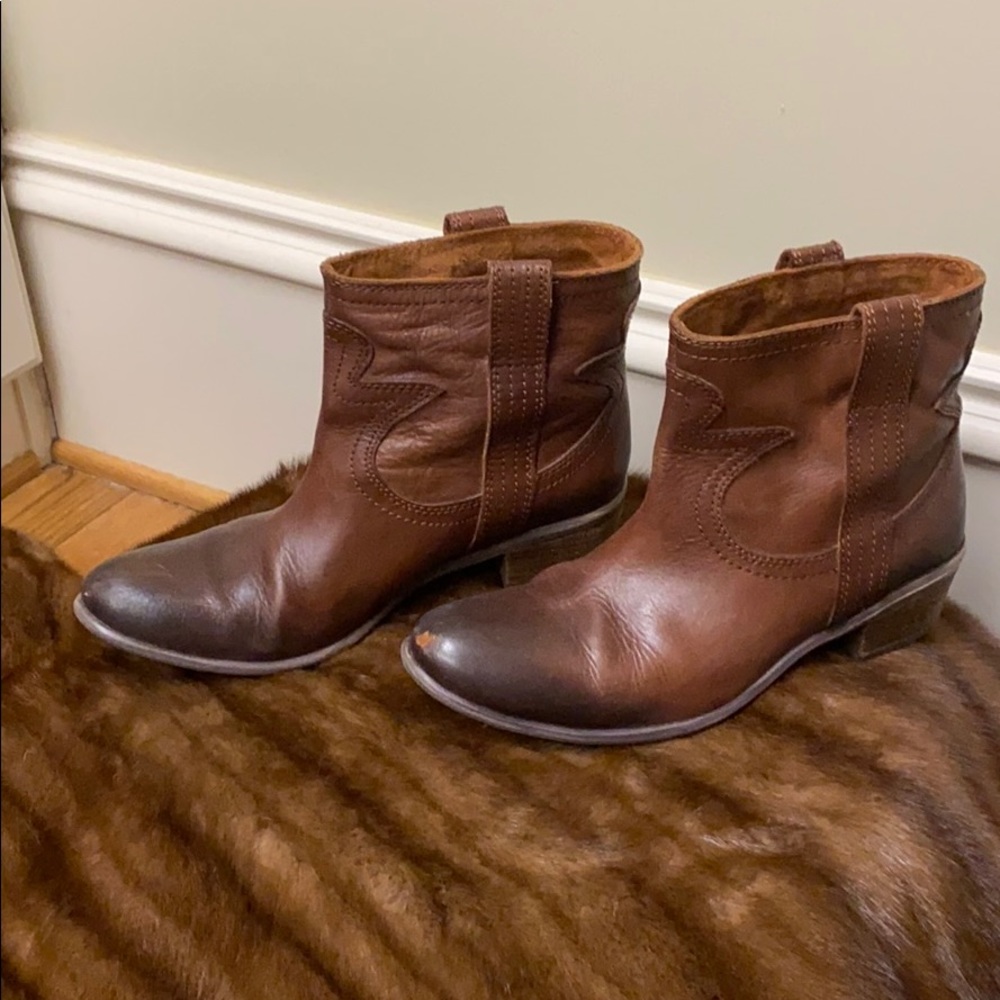 Lucky brand boots